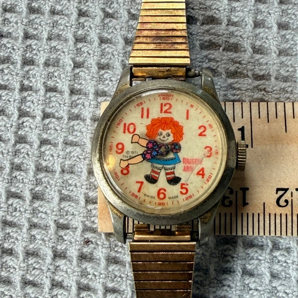 Vintage Bradley Raggedy Ann Swiss Made Watch 1971 Gold Tone Mesh Band 23 180